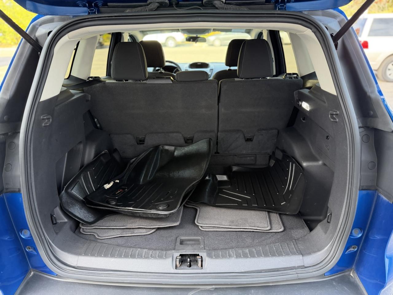 2017 Ford Escape SE FWD Photo