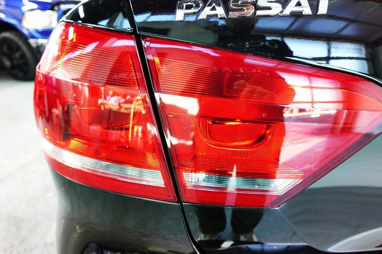 2014 Volkswagen Passat TRENDLINE, VERY LOW KM ,ONE OWNER ,MUST SEE - Photo #9