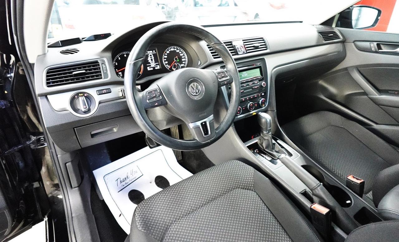 2014 Volkswagen Passat TRENDLINE, VERY LOW KM ,ONE OWNER ,MUST SEE - Photo #15