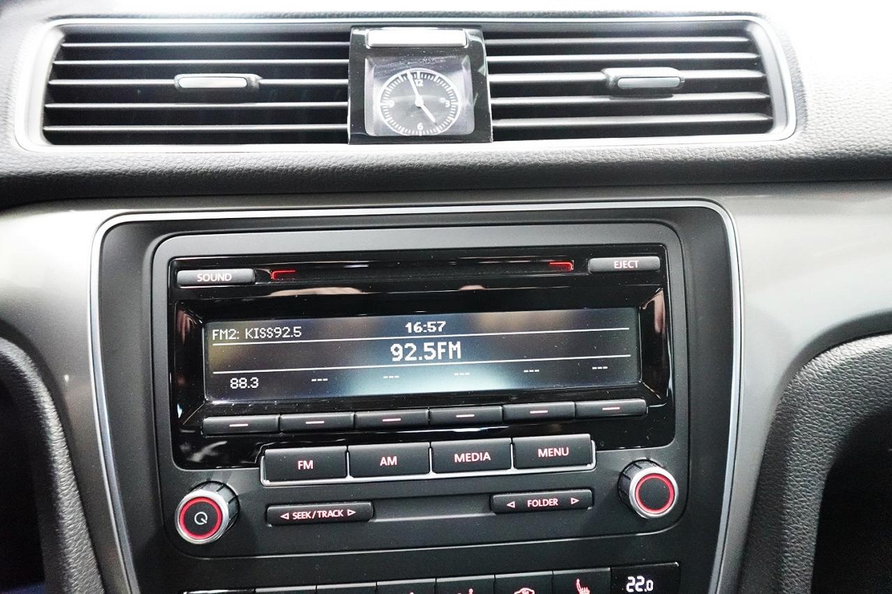 2014 Volkswagen Passat TRENDLINE, VERY LOW KM ,ONE OWNER ,MUST SEE - Photo #21