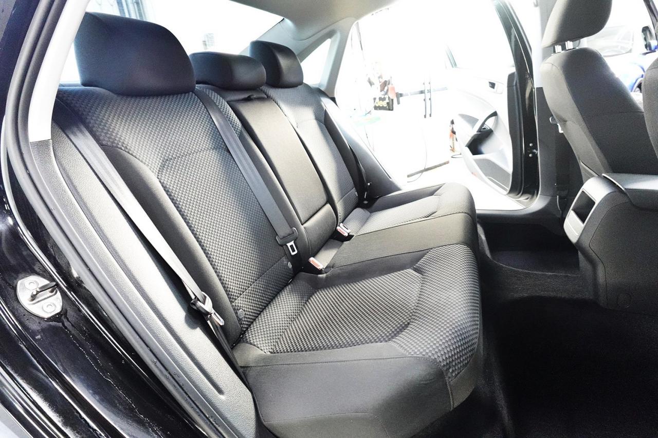 2014 Volkswagen Passat TRENDLINE, VERY LOW KM ,ONE OWNER ,MUST SEE - Photo #20