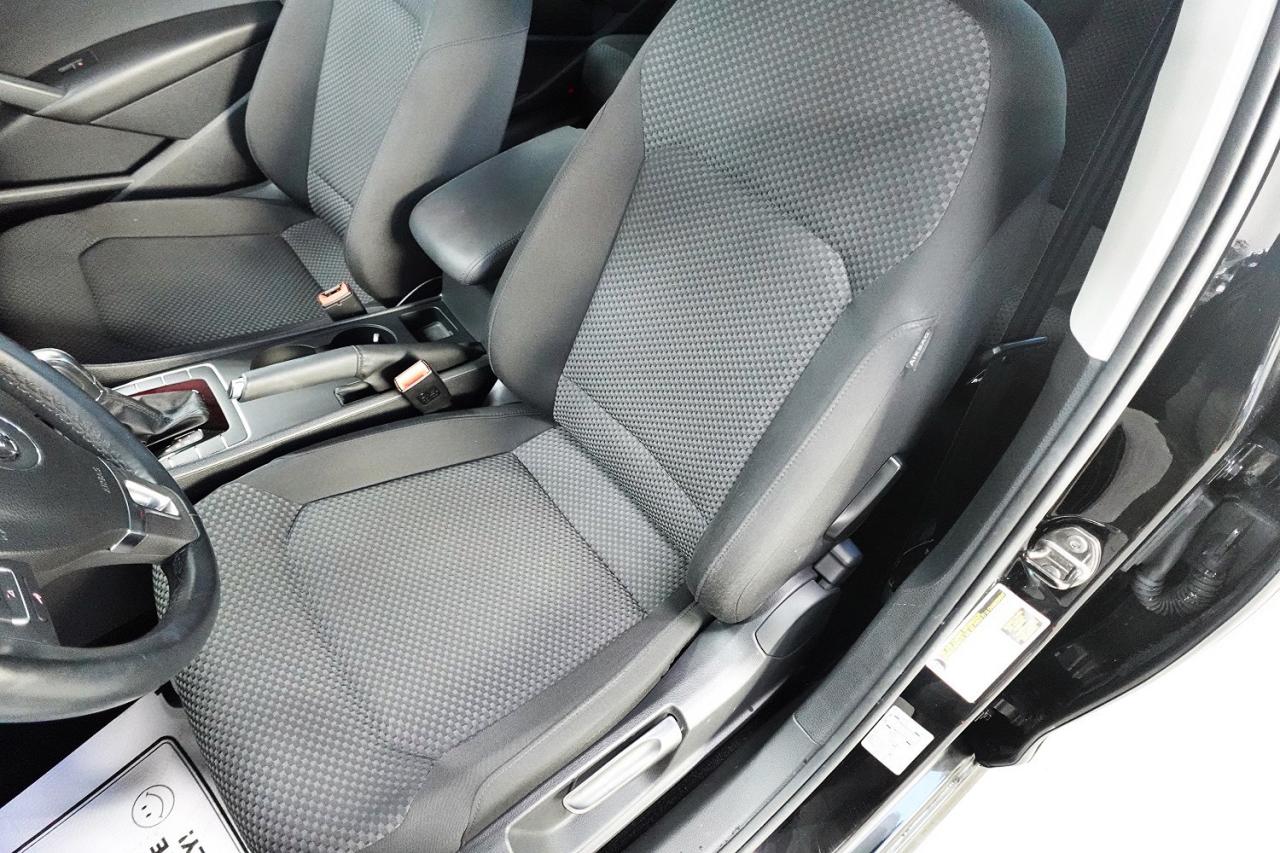 2014 Volkswagen Passat TRENDLINE, VERY LOW KM ,ONE OWNER ,MUST SEE - Photo #16
