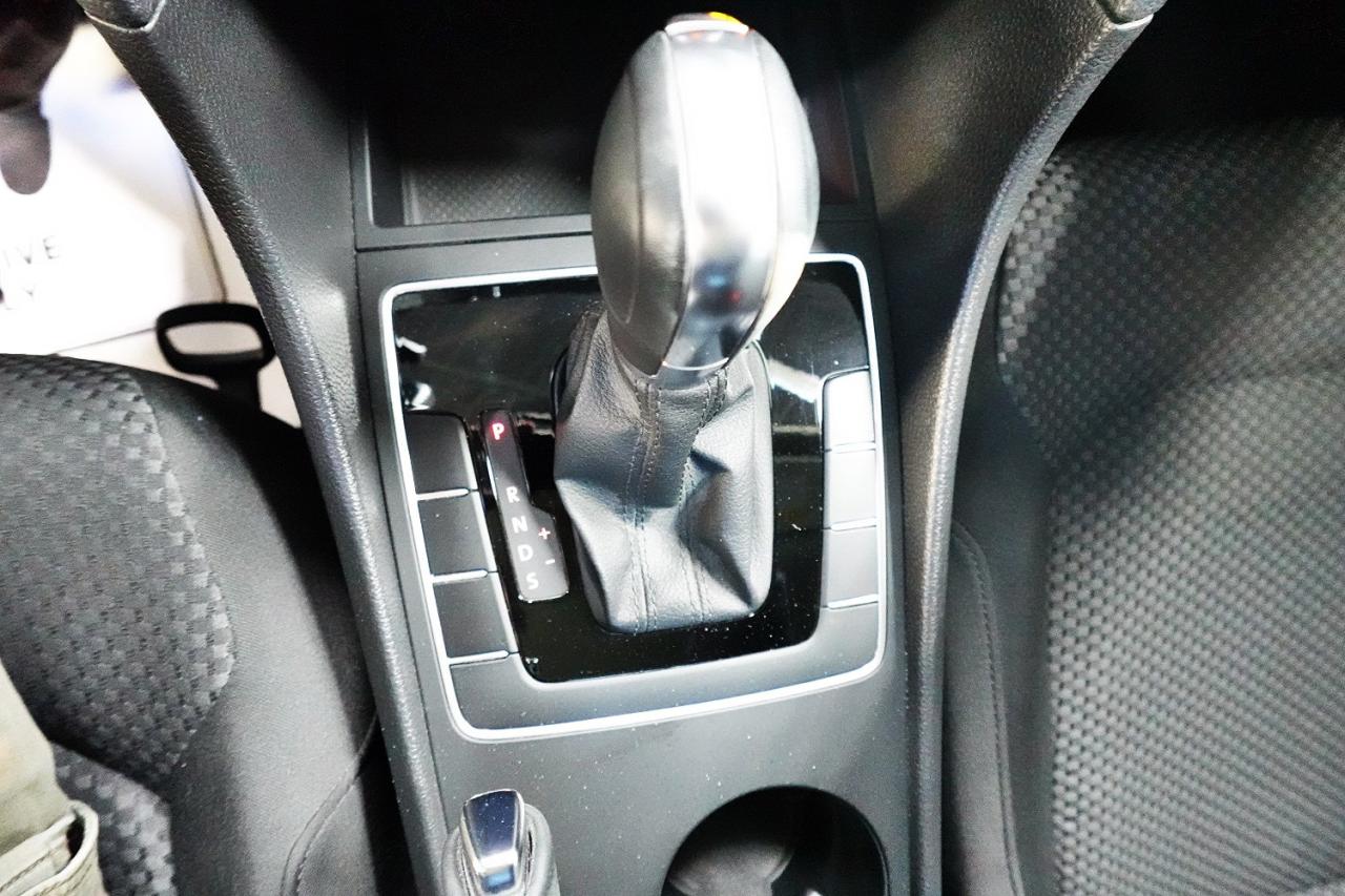 2014 Volkswagen Passat TRENDLINE, VERY LOW KM ,ONE OWNER ,MUST SEE - Photo #24