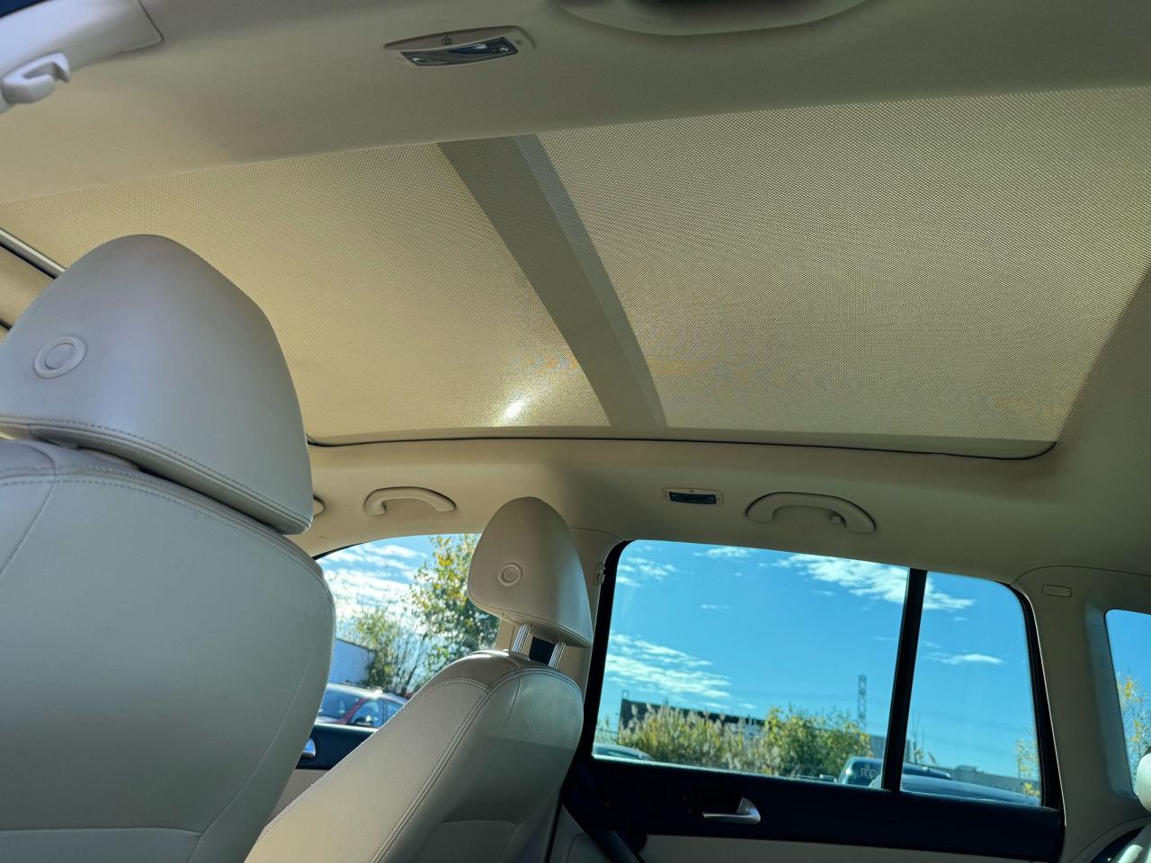 2009 Volkswagen Tiguan Highline - Photo #12