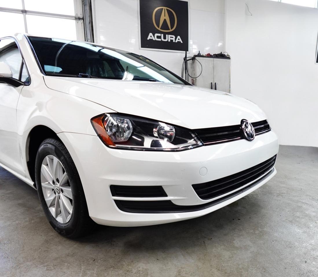 2016 Volkswagen Golf Trendline LOW KM,NO ACCIDENT,SERVICE RECORDS - Photo #13