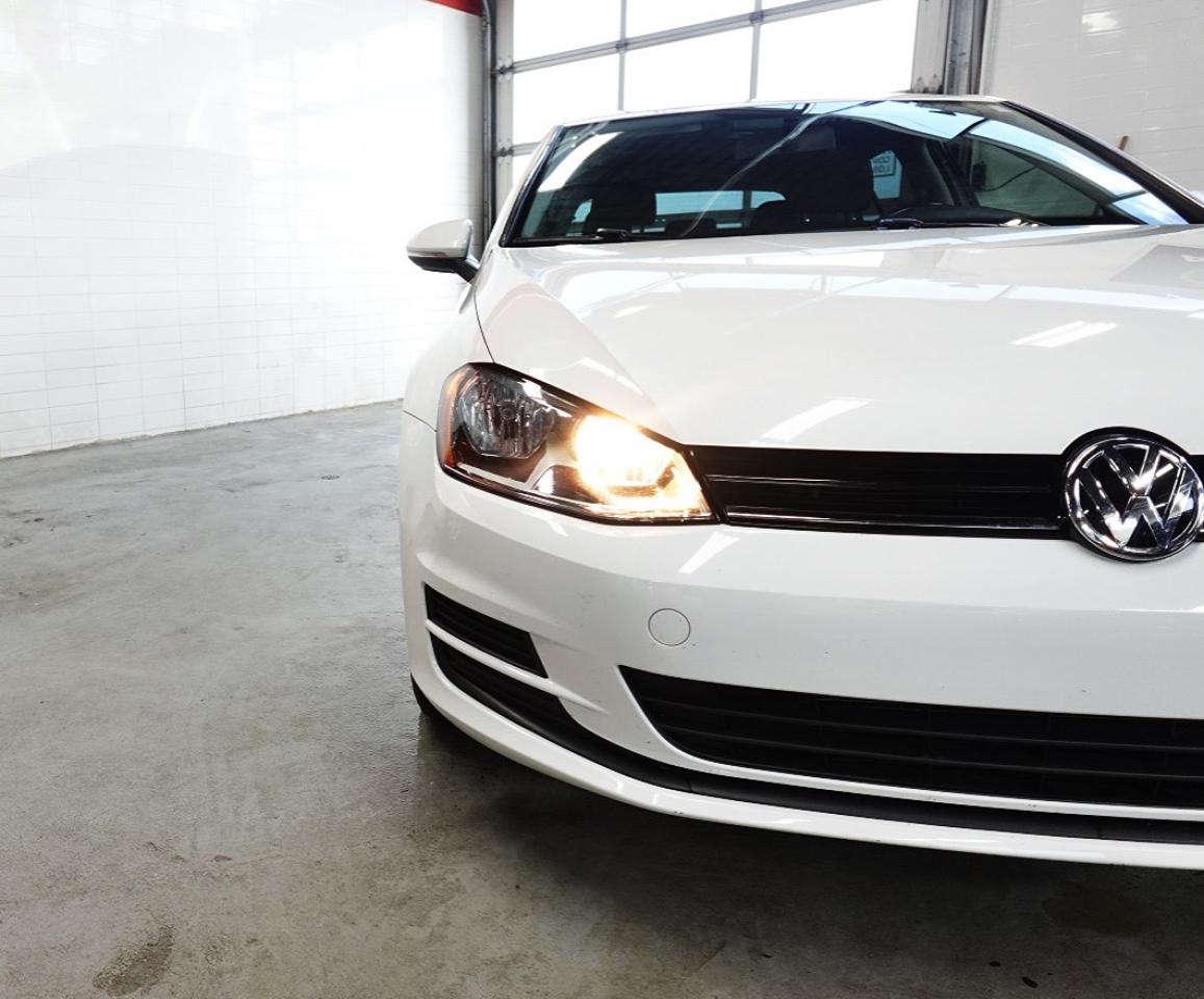 2016 Volkswagen Golf Trendline LOW KM,NO ACCIDENT,SERVICE RECORDS Photo