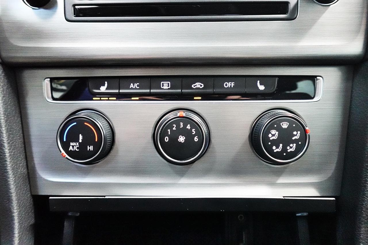 2016 Volkswagen Golf Trendline LOW KM,NO ACCIDENT,SERVICE RECORDS - Photo #23