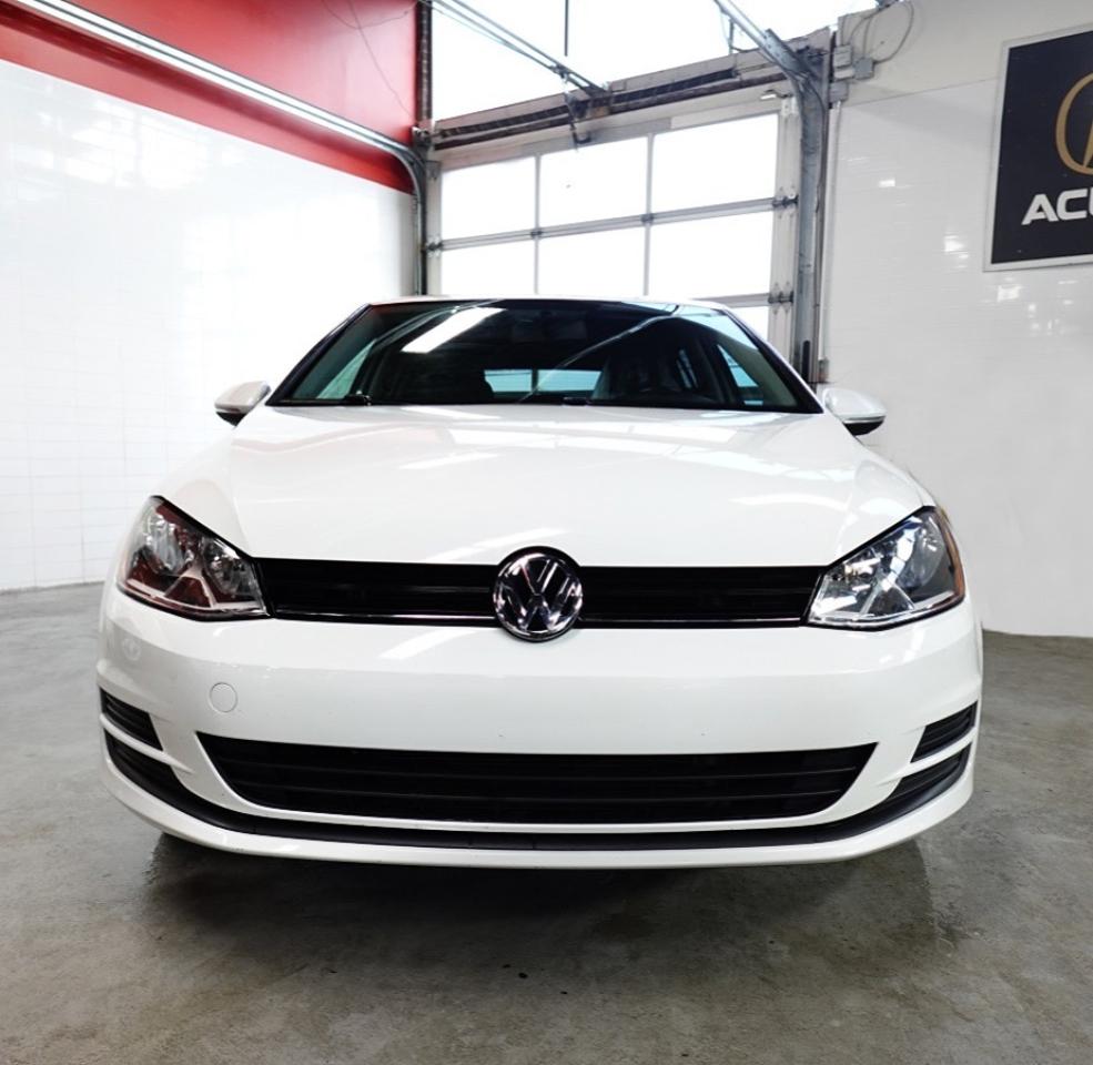 2016 Volkswagen Golf Trendline LOW KM,NO ACCIDENT,SERVICE RECORDS - Photo #2