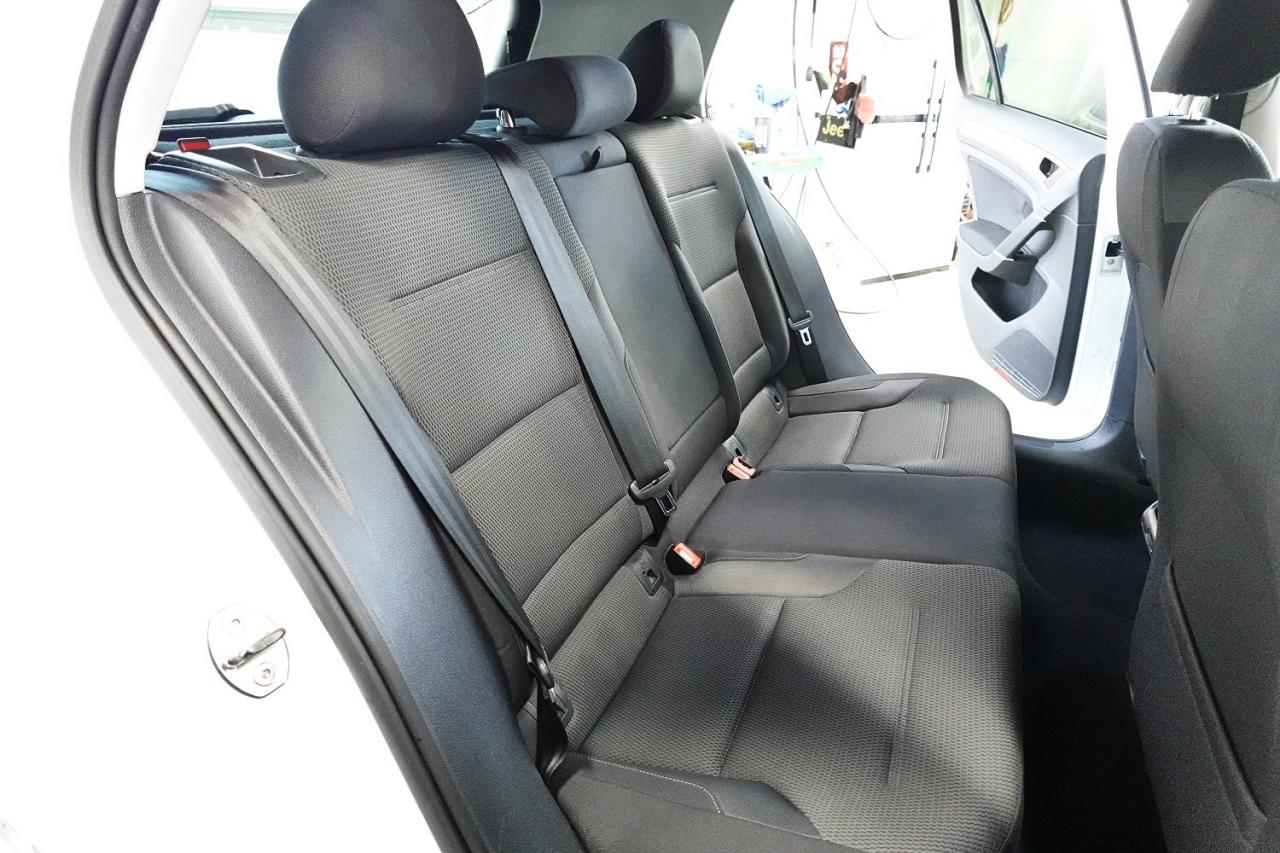 2016 Volkswagen Golf Trendline LOW KM,NO ACCIDENT,SERVICE RECORDS - Photo #20