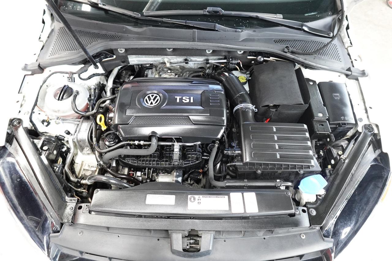 2016 Volkswagen Golf Trendline LOW KM,NO ACCIDENT,SERVICE RECORDS - Photo #32