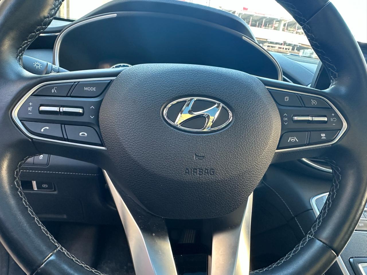 2022 Hyundai Santa Fe Plug-In Hybrid - Photo #11