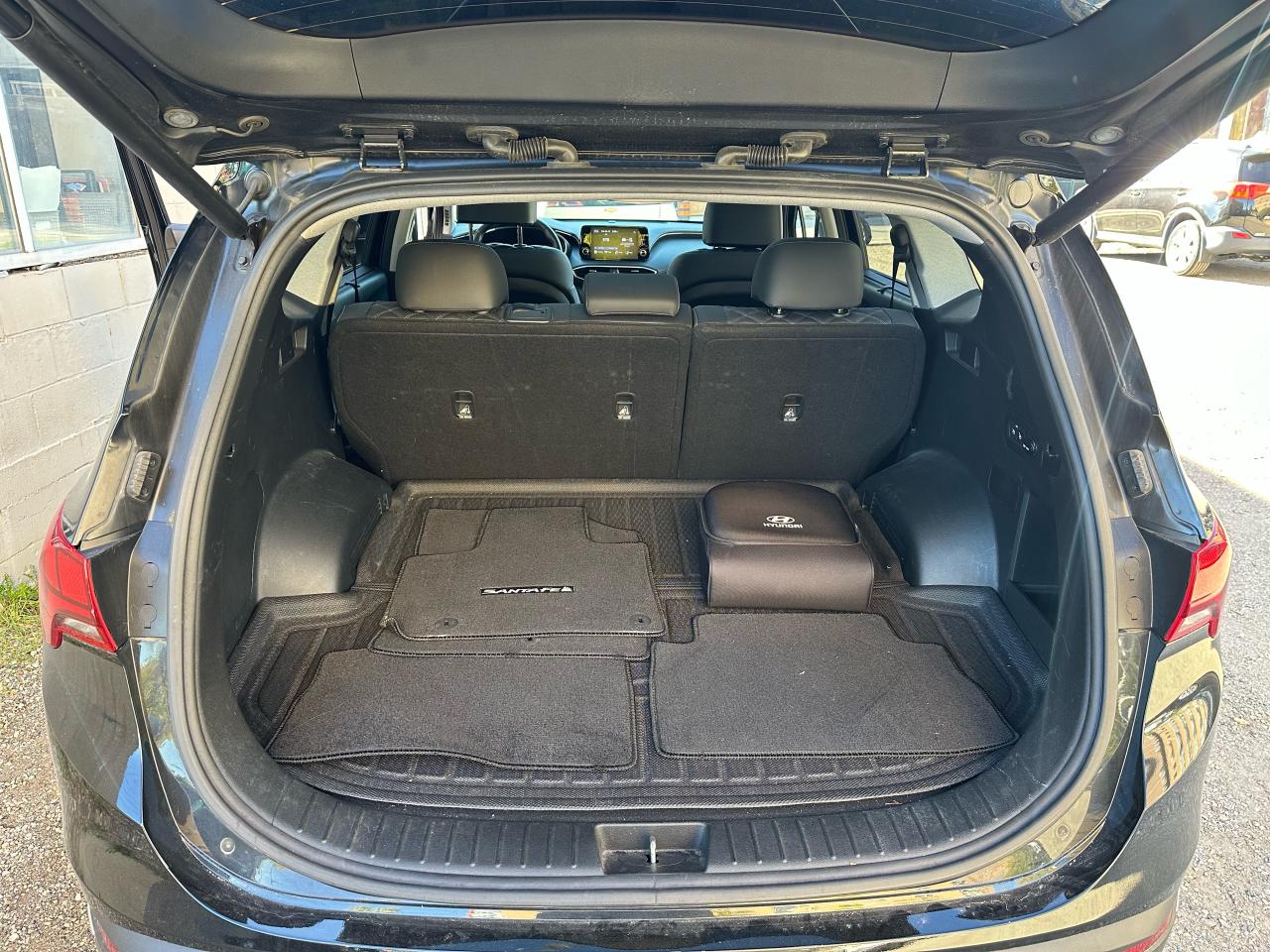 2022 Hyundai Santa Fe Plug-In Hybrid - Photo #17
