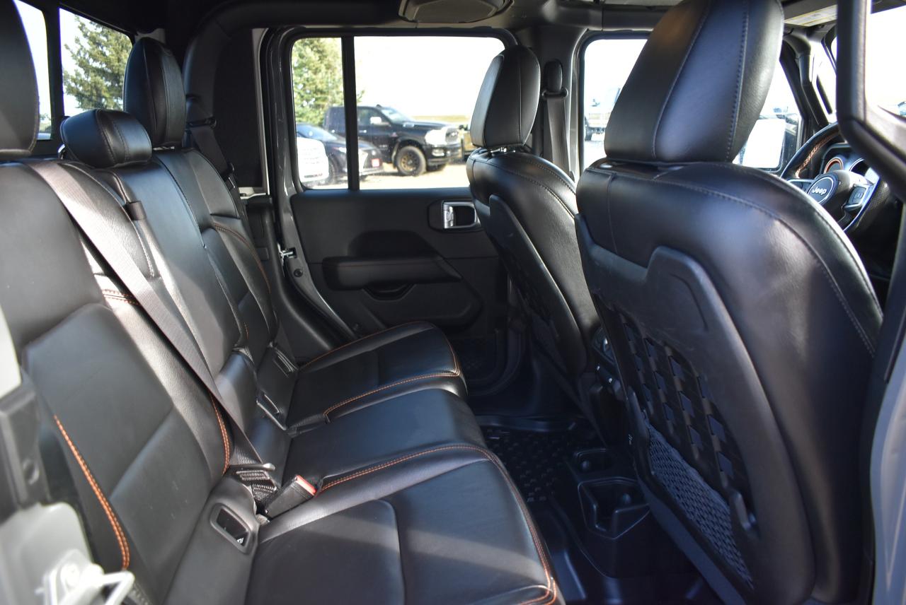 2021 Jeep Gladiator Mojave - Photo #32