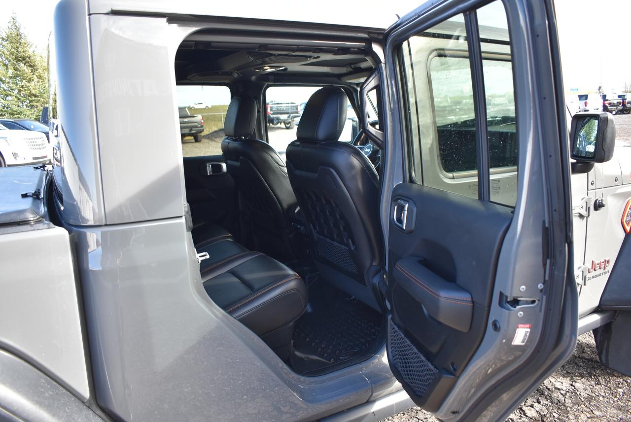 2021 Jeep Gladiator Mojave - Photo #31
