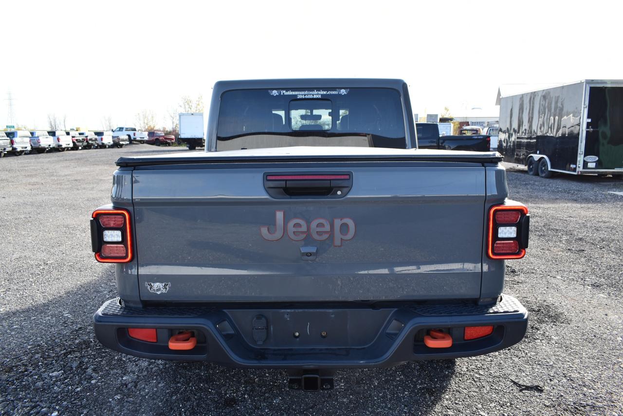 2021 Jeep Gladiator Mojave - Photo #3