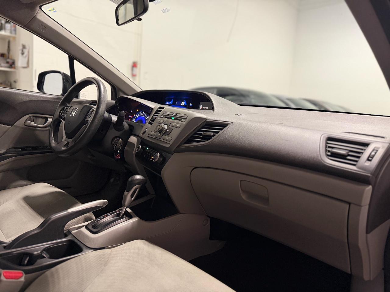 2012 Honda Civic LX - Photo #21
