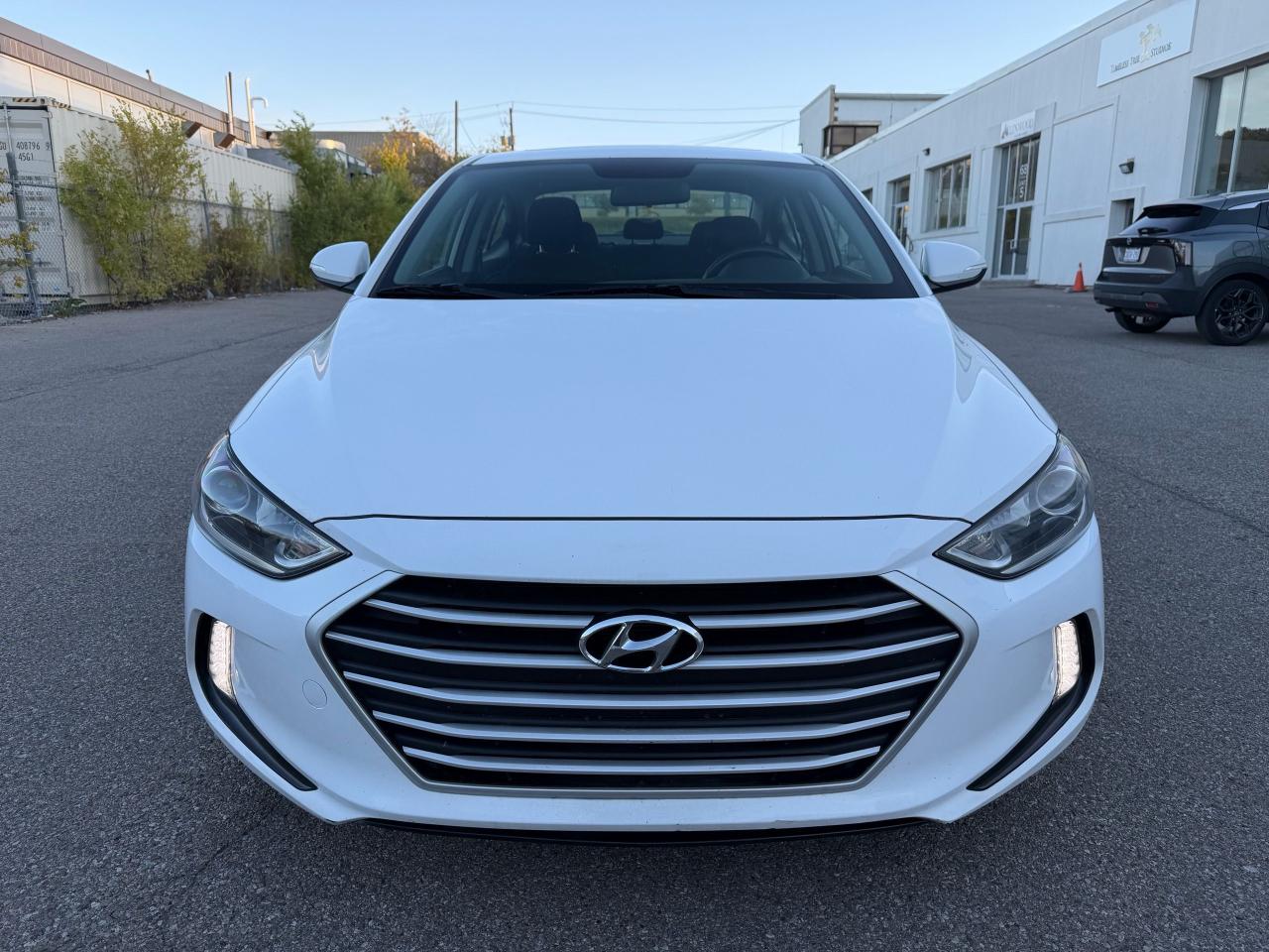 2018 Hyundai Elantra GL SE - Photo #2