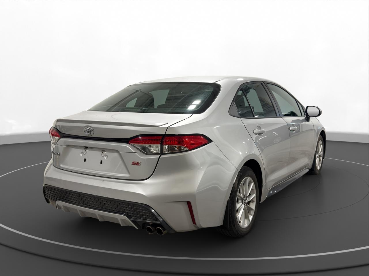2021 Toyota Corolla SE - Photo #7