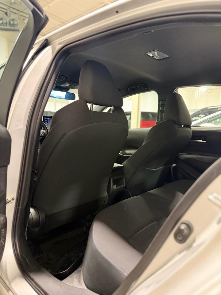 2021 Toyota Corolla SE - Photo #16