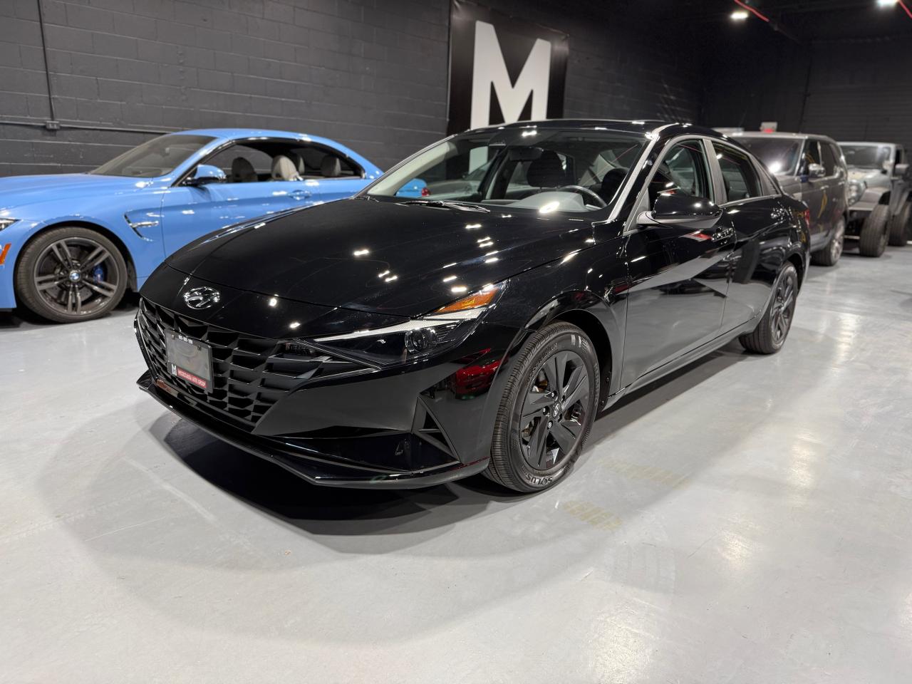 Used 2023 Hyundai Elantra Preferred IVT w/Tech Pkg for sale in Mississauga, ON