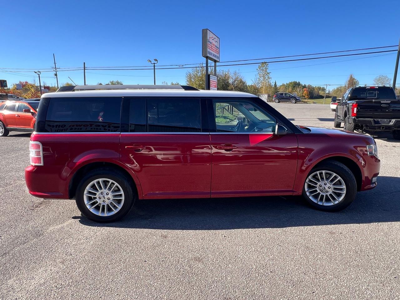 2014 Ford Flex 4dr SEL AWD - Photo #4