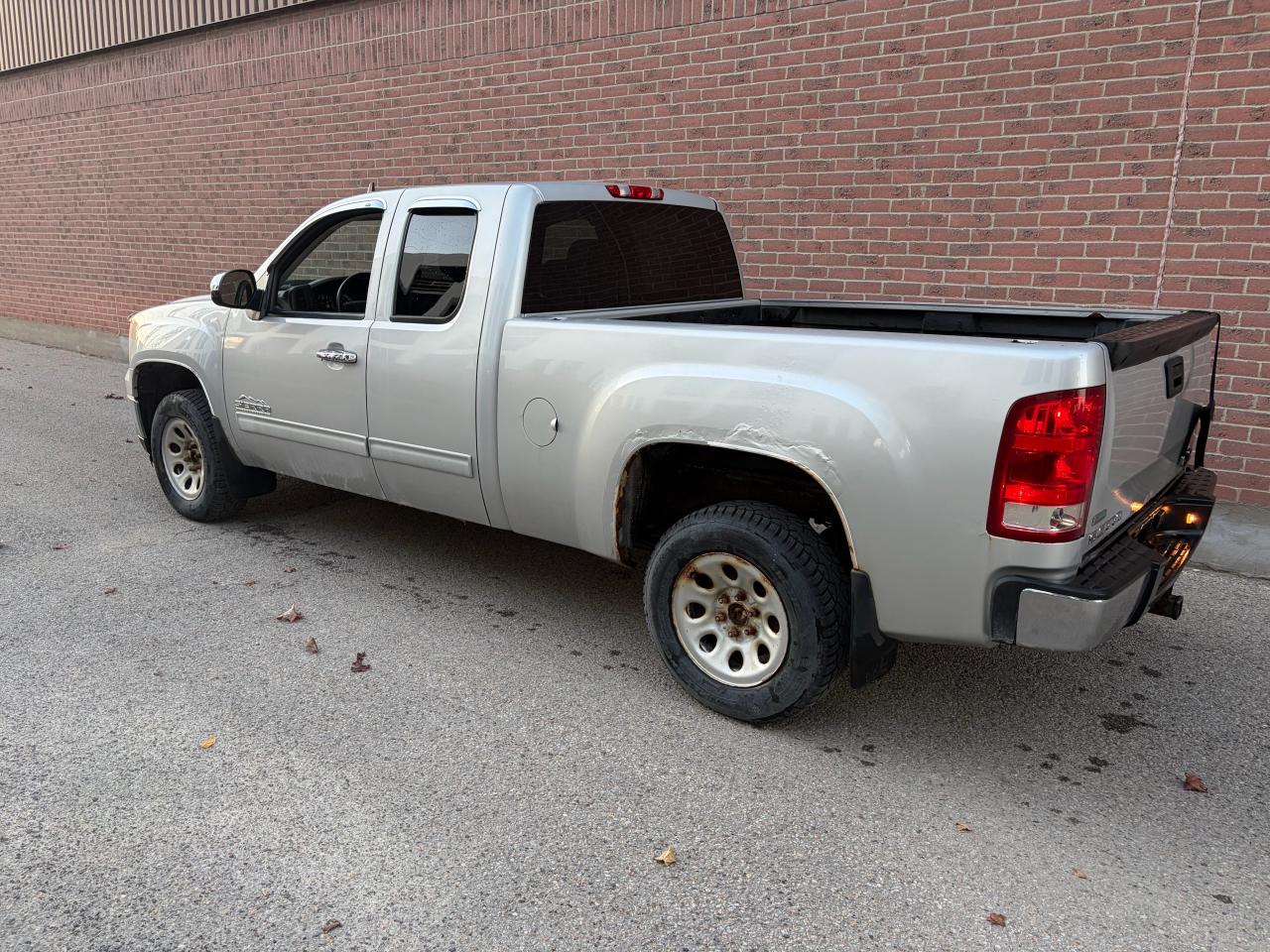 2011 GMC Sierra 1500 SL NEVADA EDITION - Photo #6