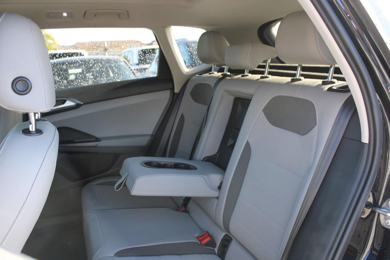 2024 Volkswagen Taos Comfortline - Photo #9