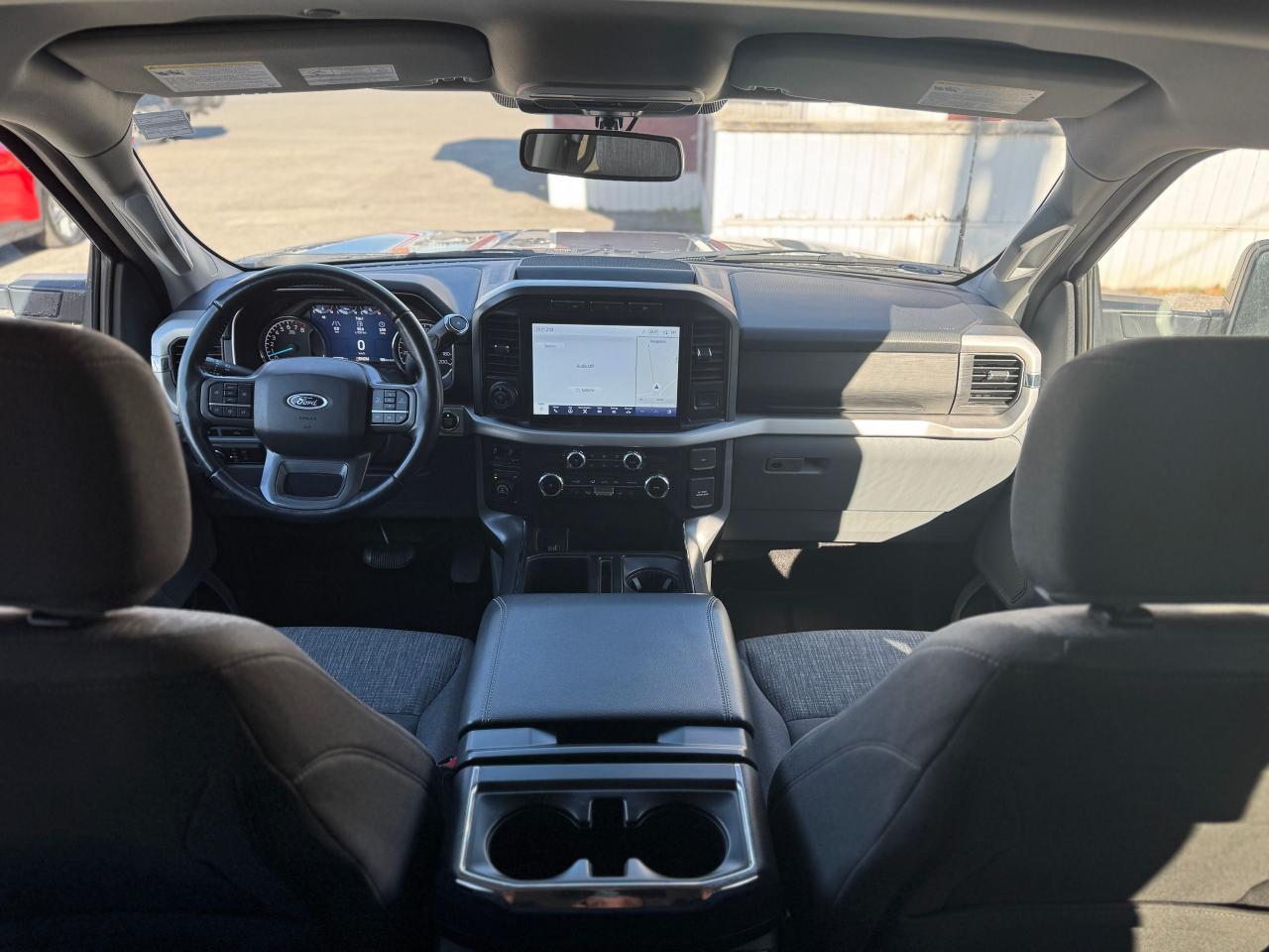 2022 Ford F-150 XLT 4WD W/ CAP CLEAN CARFAX | ONE OWNER - Photo #18