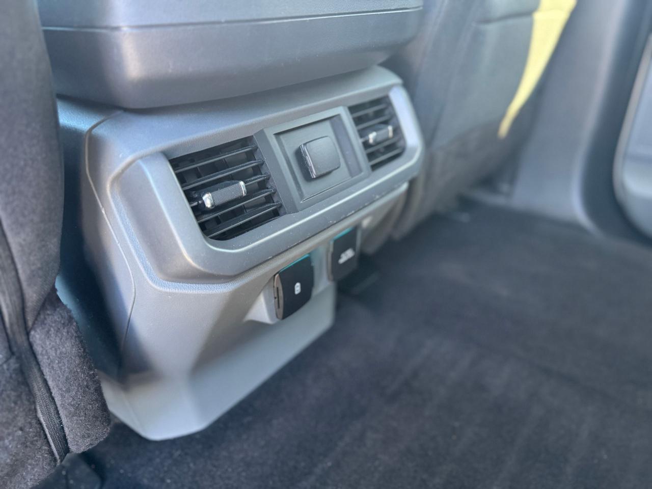 2022 Ford F-150 XLT 4WD W/ CAP CLEAN CARFAX | ONE OWNER - Photo #27