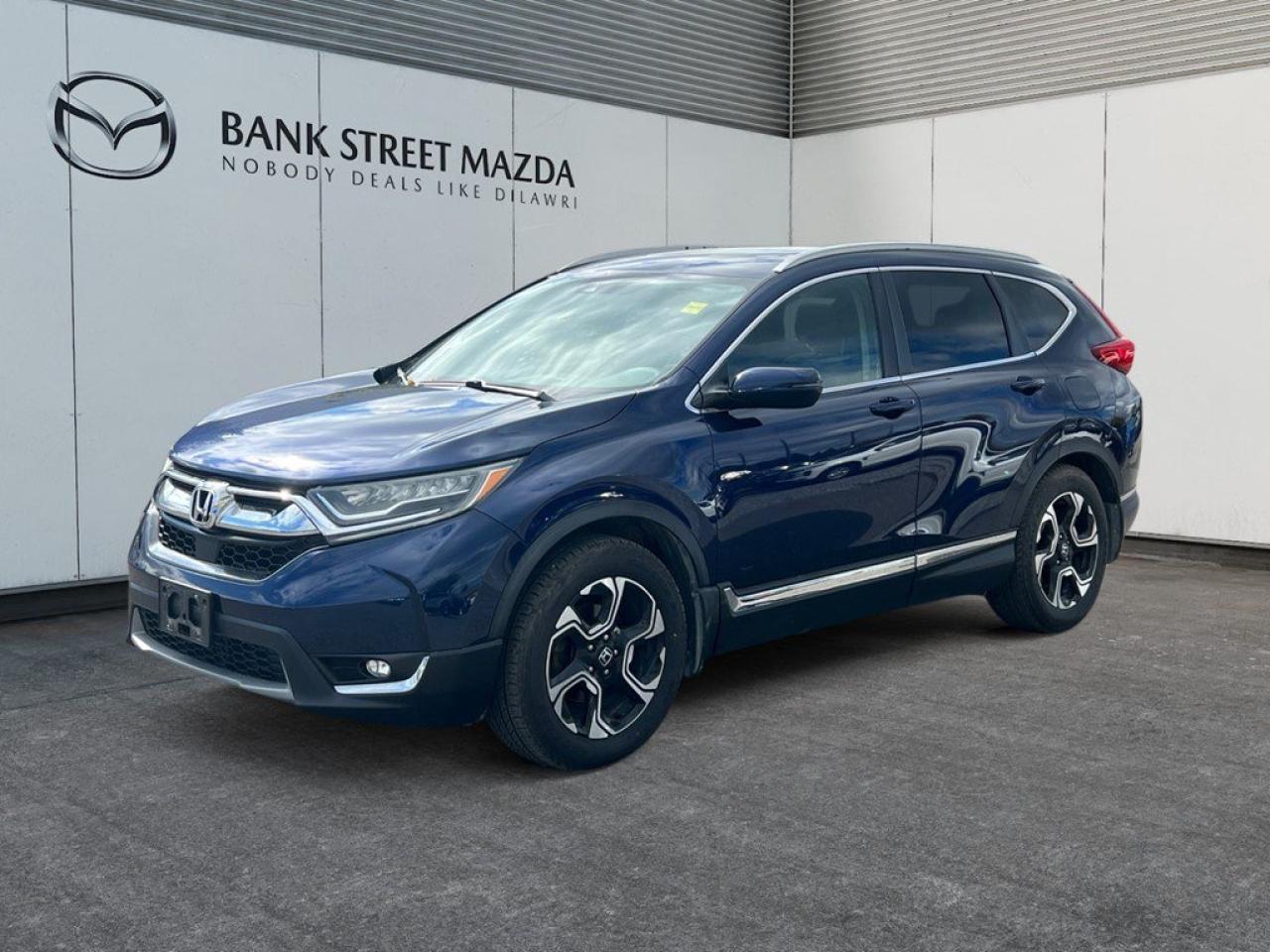 Used 2018 Honda CR-V Touring AWD for sale in Ottawa, ON