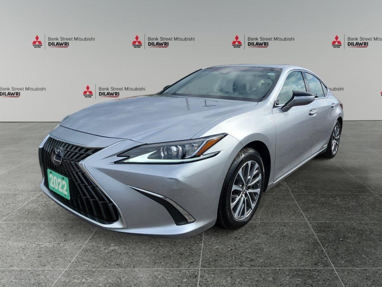 Used 2022 Lexus ES 300 h ES 300h Auto for sale in Gloucester, ON