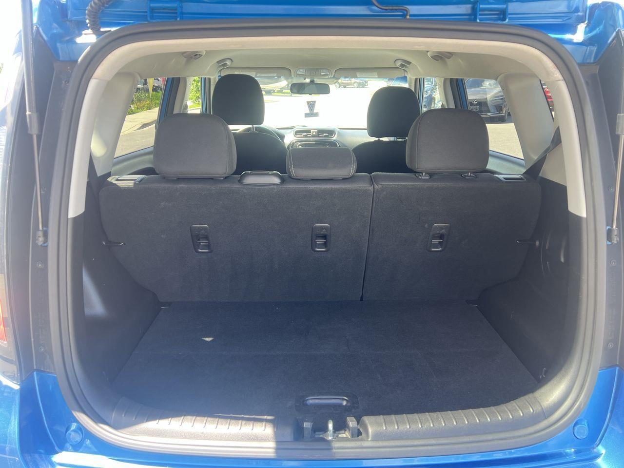 2019 Kia Soul EX SIRIUS XM, HEATED FRONT SEATS, BACK UP CAM, CRUISE CONTROL!! Photo