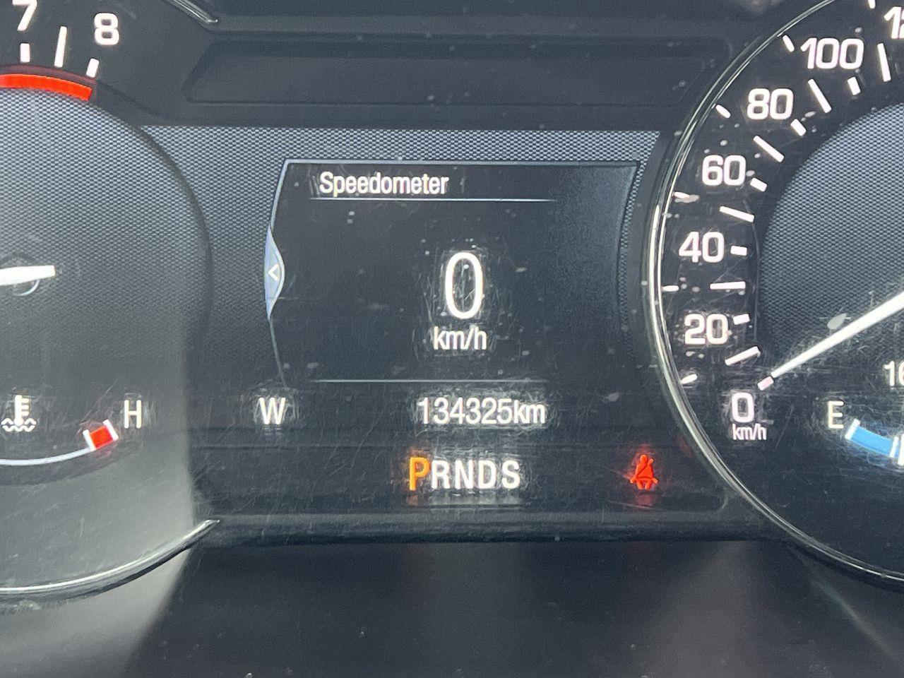 2018 Lincoln MKX Reserve AWD, MOONROOF, HEATED LEATHER SEATS, SIRIUS XM, NAV, BACK UP CAM!! Photo