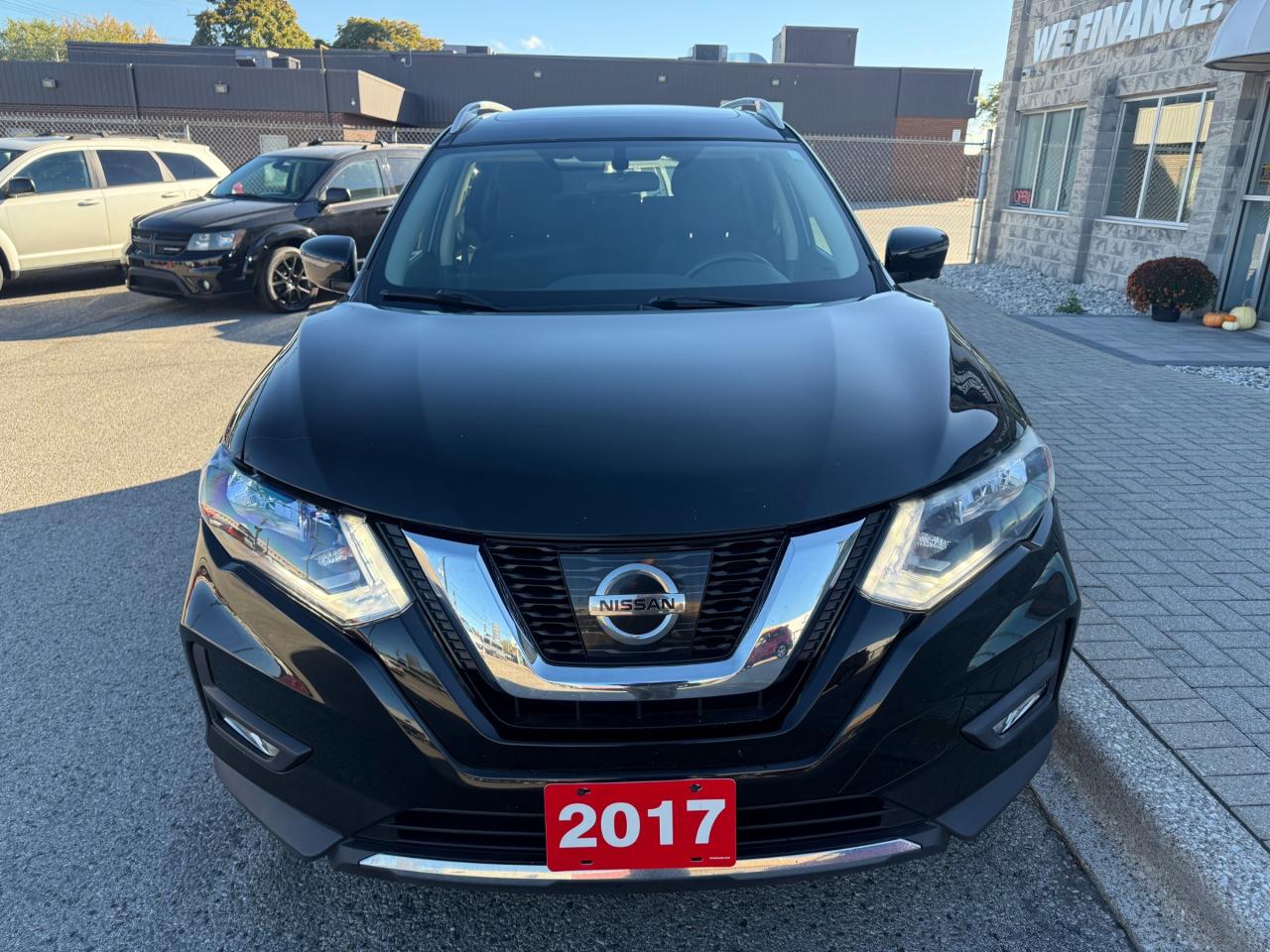 2017 Nissan Rogue SV AWD!! Photo