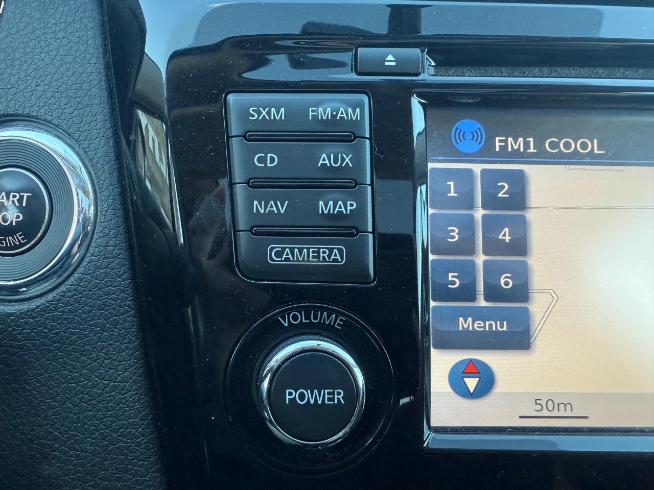 2017 Nissan Rogue SV AWD!! Photo