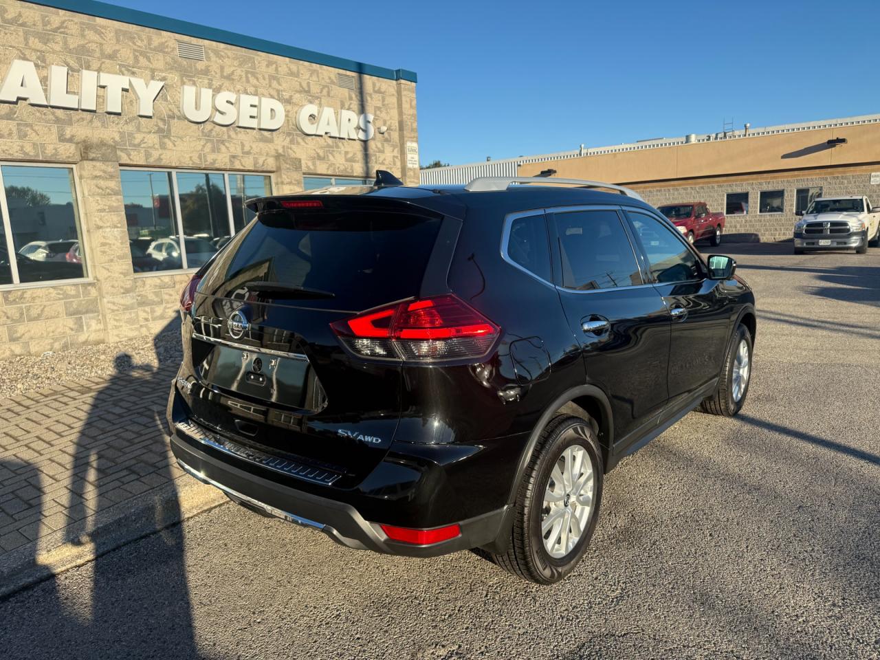 2017 Nissan Rogue SV AWD!! Photo