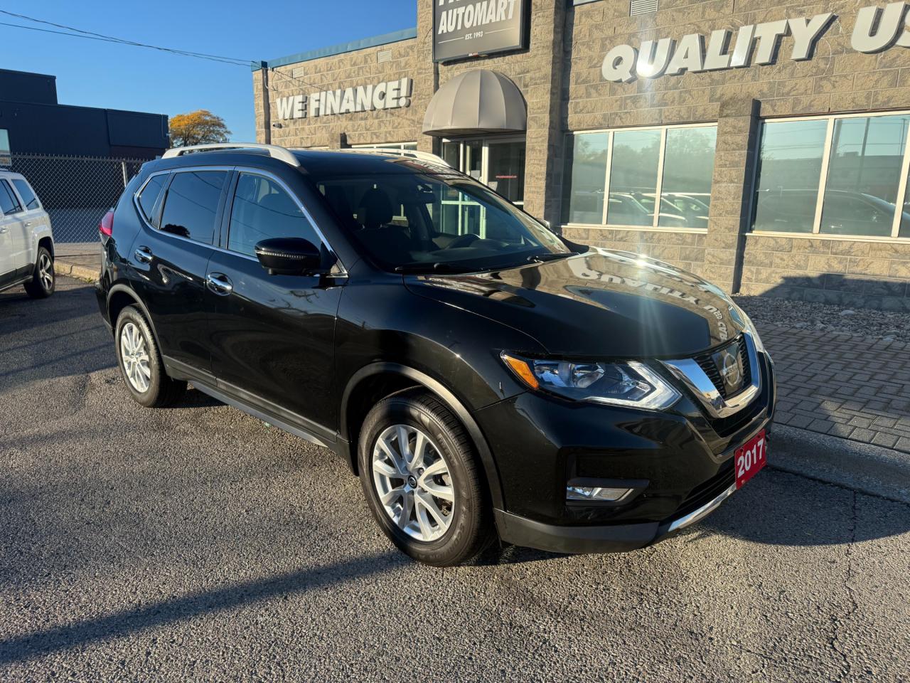 2017 Nissan Rogue SV AWD!! Photo