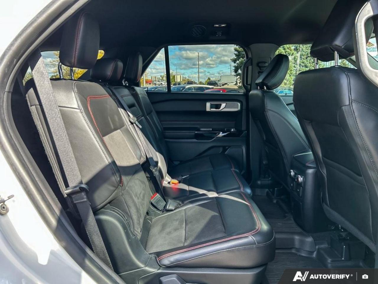 2022 Ford Explorer ST-Line 205A | NAV | BENCH SEAT | B&O SOUND Photo