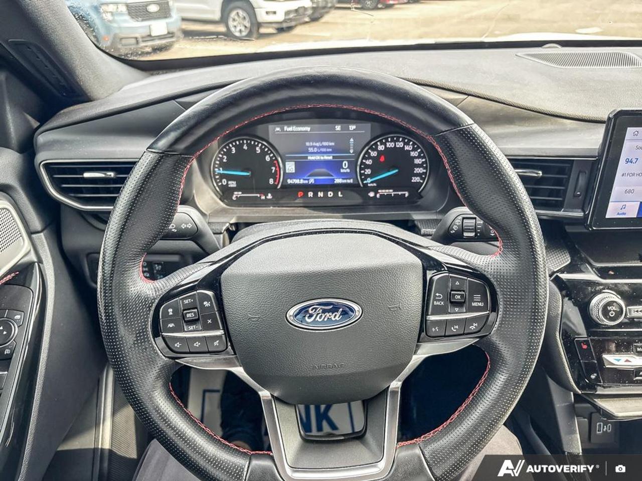 2022 Ford Explorer ST-Line 205A|NAV|BENCH SEAT|B&O SOUND|20 WHLS Photo