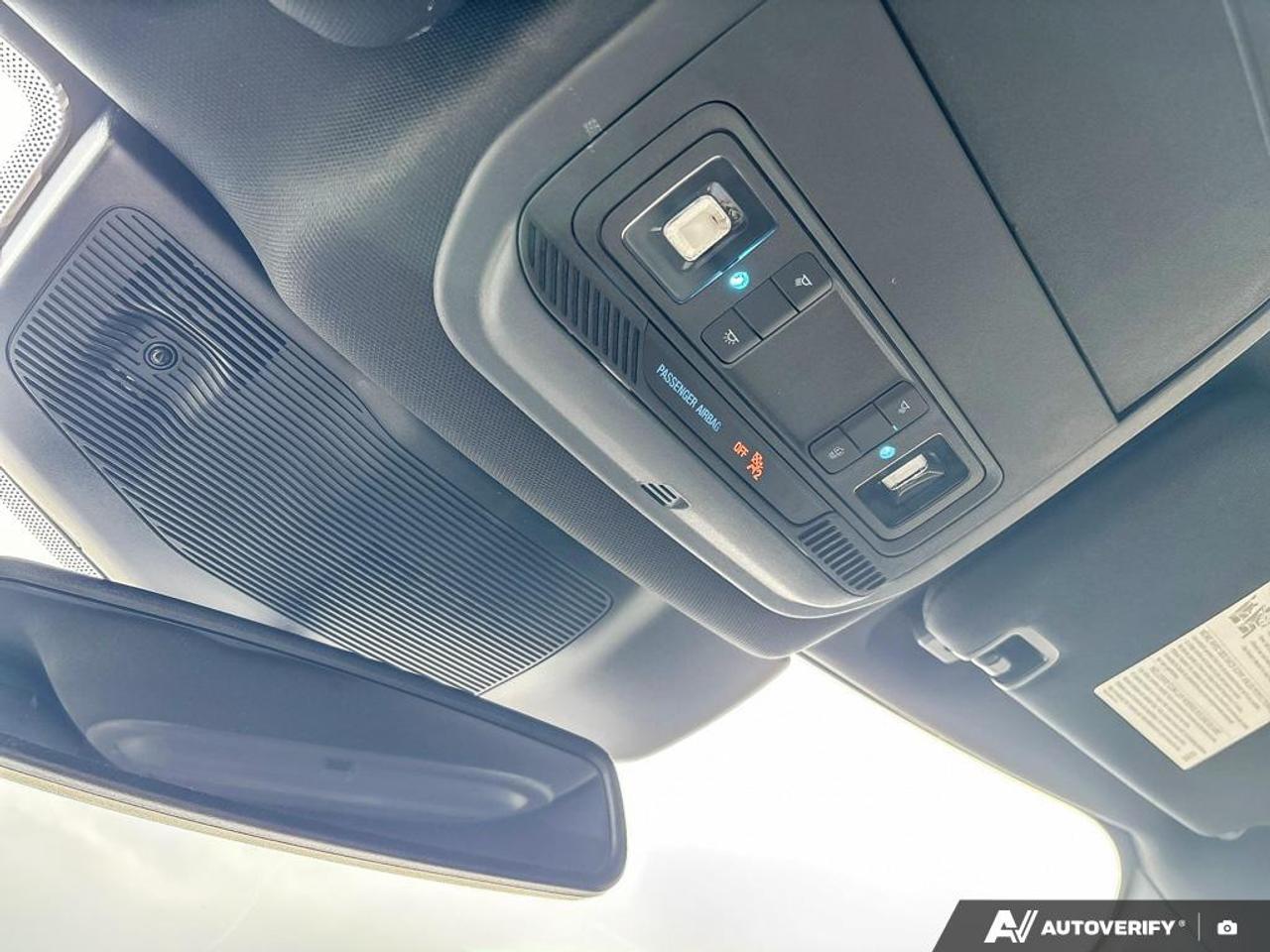 2022 Ford Explorer ST-Line 205A|NAV|BENCH SEAT|B&O SOUND|20 WHLS Photo