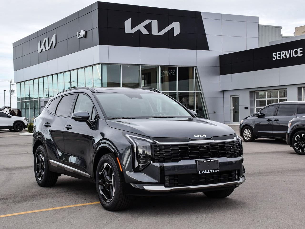 New 2026 Kia Sportage Hybrid SX w/Black Interior for sale in Chatham, ON