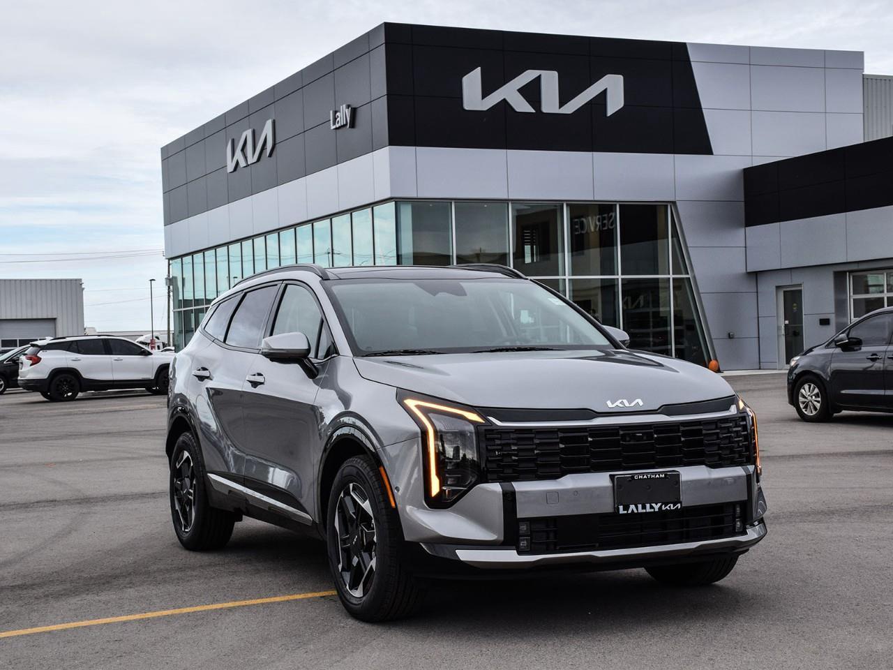 New 2026 Kia Sportage Hybrid SX w/Black Interior for sale in Chatham, ON