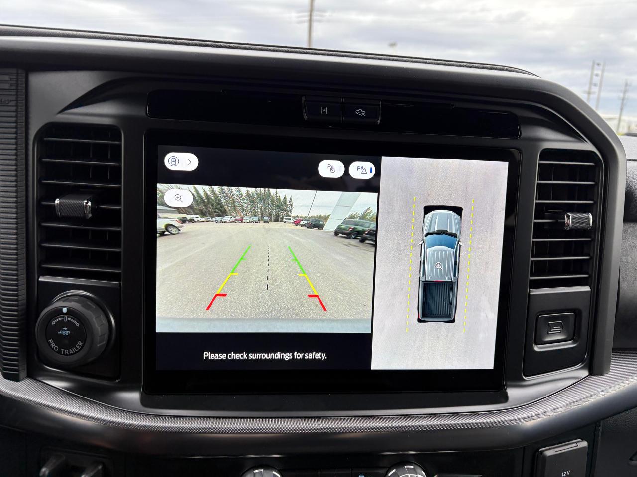 2025 Ford F-150 Tremor 4WD SuperCrew 5.5' Box Photo5