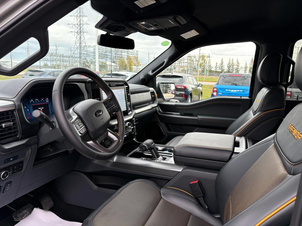 2025 Ford F-150 Tremor 4WD SuperCrew 5.5' Box Photo5