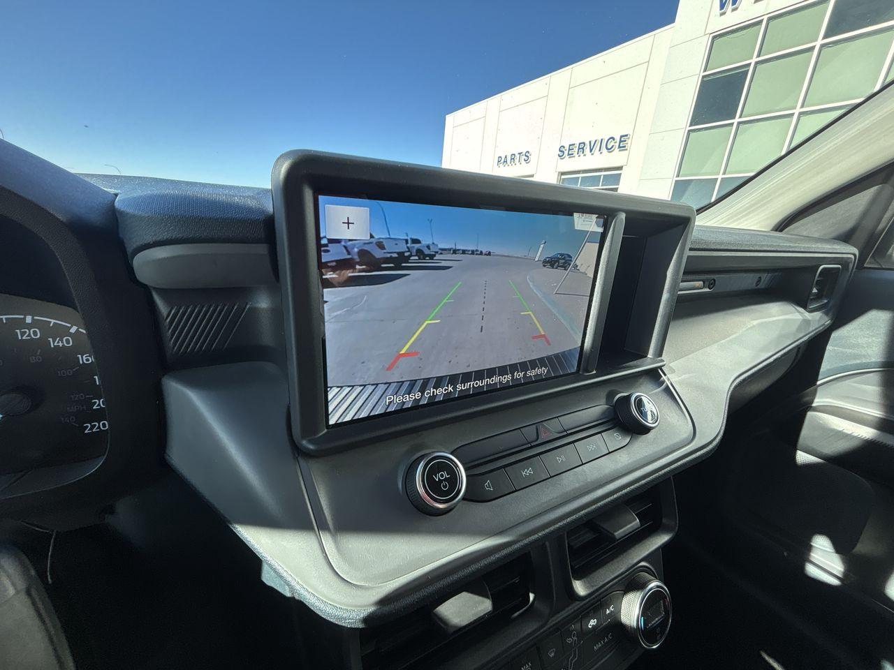 2022 Ford Maverick XL AWD SuperCrew Photo5