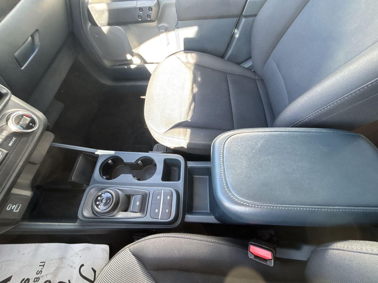 2022 Ford Maverick XL AWD SuperCrew Photo5