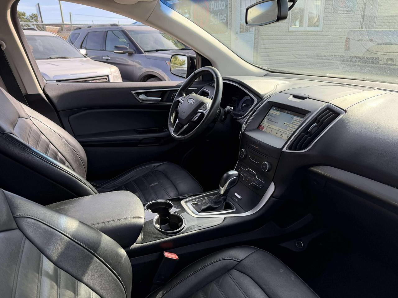 2016 Ford Edge SEL - Photo #15