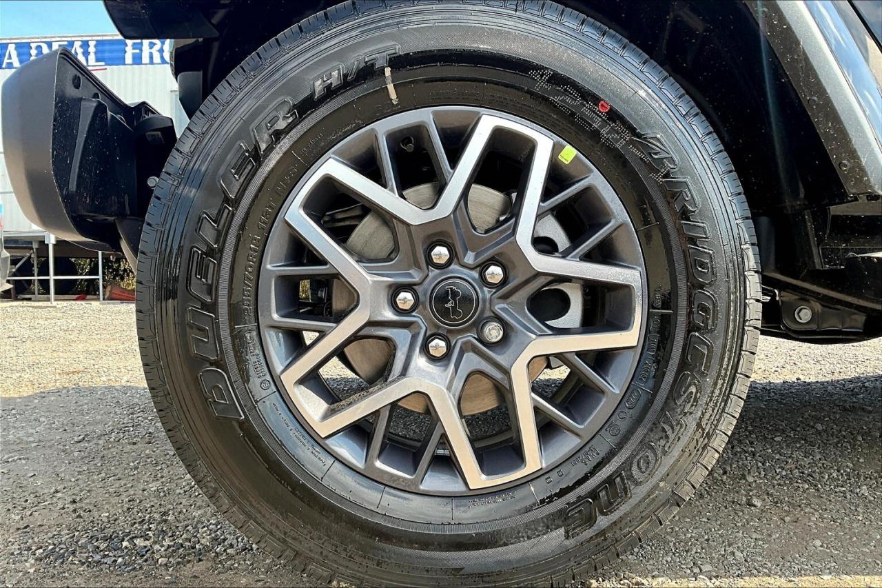 2026 Jeep Wrangler SAHARA | Hardtop | 12" Touchscreen | Pwr Seat Photo