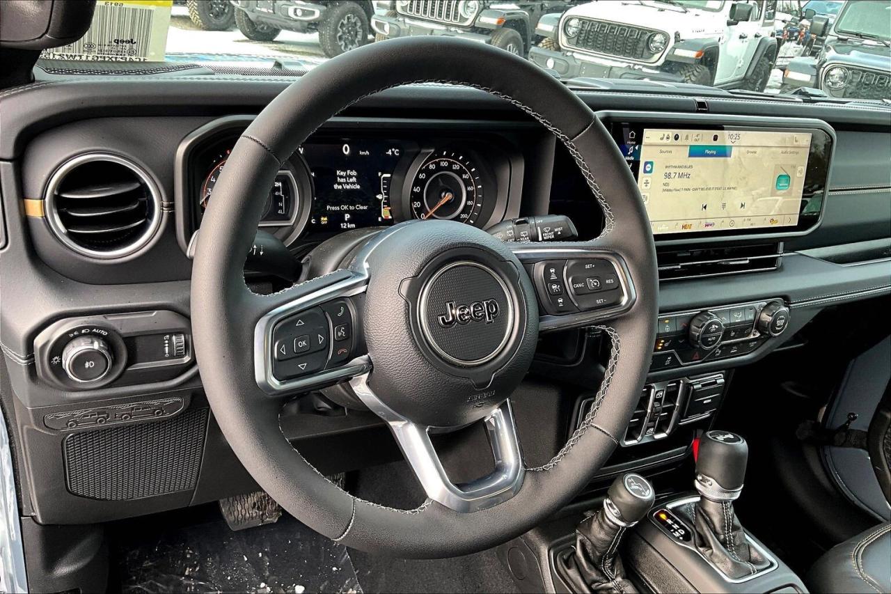 2026 Jeep Wrangler SAHARA | Sky-Top | Leather | Nav | Side Steps 4X4 Photo