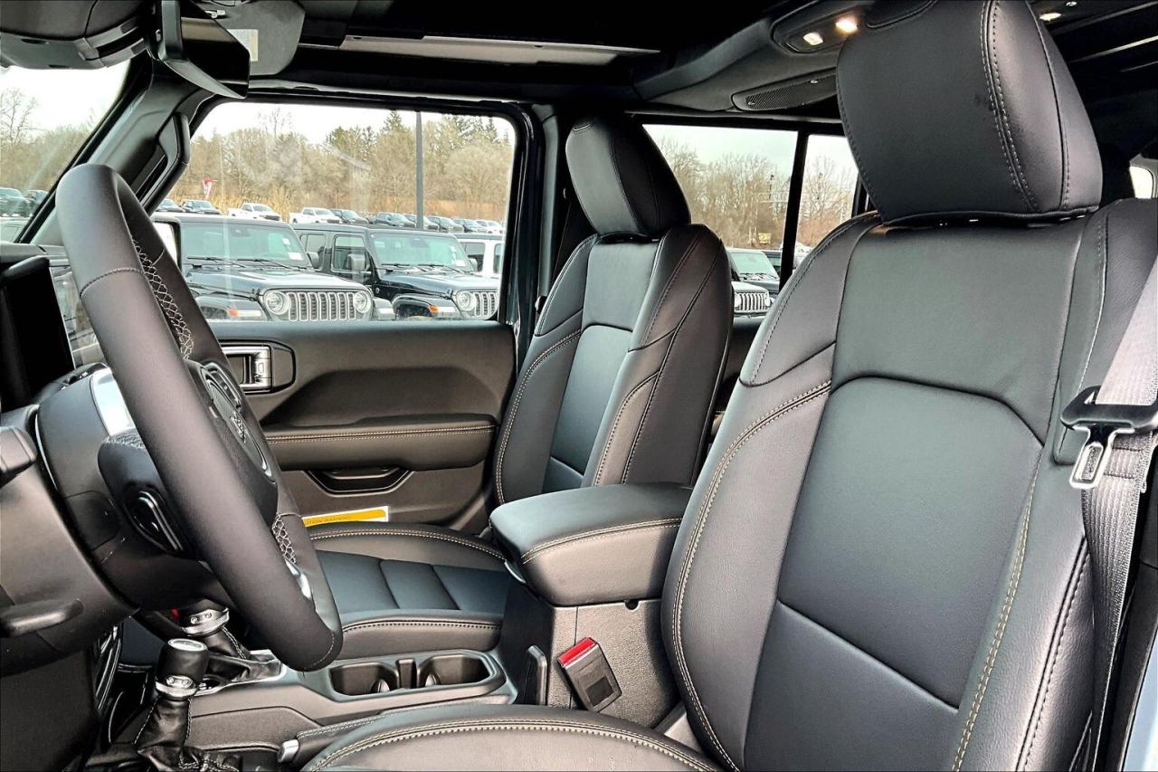 2026 Jeep Wrangler SAHARA | Sky-Top | Leather | Nav | Side Steps 4X4 Photo